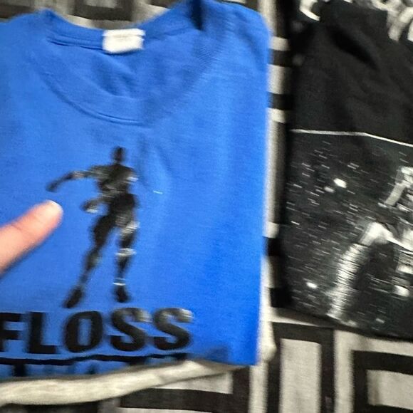 Bundle of 11pcs for Older boy misc t-shirts , Pokémon, Zombie, Starwars , Chicag - Picture 11 of 13